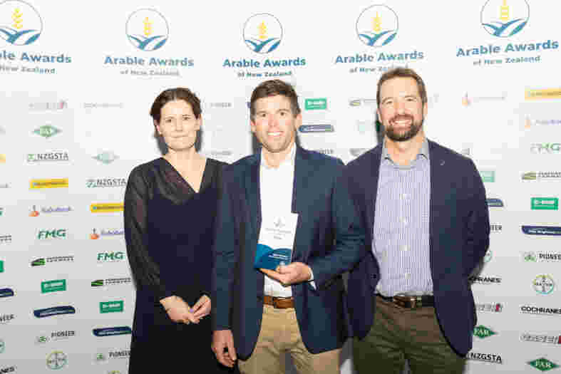 Rangitīkei maize grower strikes gold at 2024 Arable Awards